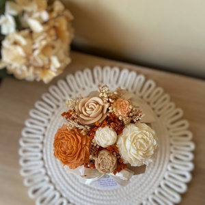 Illatviasz virágbox (szójaviaszból) - Szülőköszöntő ajándék - Meska.hu