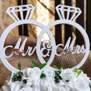 Mr és Mrs esküvői gyűrűtartó , Esküvő, Kiegészítők, Gyűrűtartó & Gyűrűpárna, Virágkötés, Varrás, MESKA