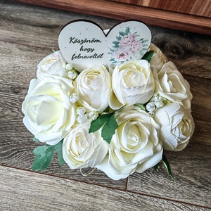 Aranysárga kis méretű szülőköszöntő box  - esküvő - emlék & ajándék - szülőköszöntő ajándék - Meska.hu