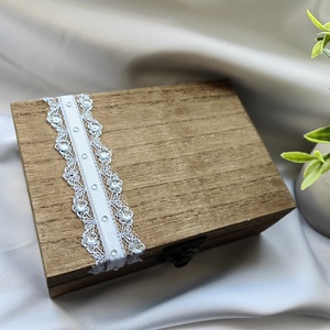 Esküvői gyűrűtartó ezüst organza szalagokkal - esküvő - kiegészítők - gyűrűtartó & gyűrűpárna - Meska.hu