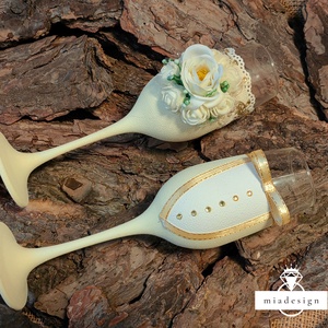 Arany festett esküvői pezsgőspohár szett - esküvő - emlék & ajándék - nászajándék - esküvői pohár, pohárszett - Meska.hu