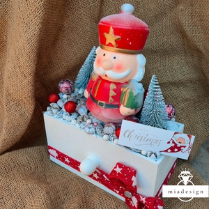 Csendőrös adventi asztali dísz - Meska.hu