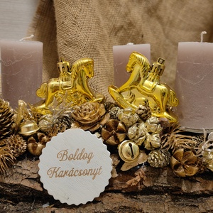 Arany hintalovas, fahasábra ültetett adventi koszorú - karácsony - adventi díszek - adventi asztaldísz - Meska.hu