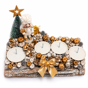 Arany-fehér fahasábra ültetett adventi koszorú - karácsony - adventi díszek - adventi koszorú - Meska.hu