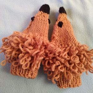 süni kesztyű babáknak - Meska.hu