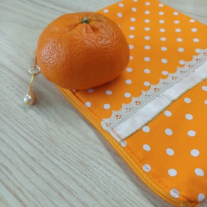 Narancssárga pöttyös nesszeszer  - táska & tok - neszesszer - Meska.hu