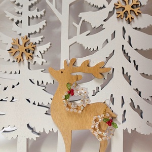 Gyöngykoszorú magyallal fülbevaló, Ékszer, Fülbevaló, Lógós kerek fülbevaló, Ékszerkészítés, Gyöngyfűzés, gyöngyhímzés, MESKA