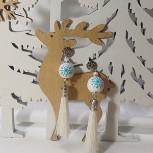 Téli fehér bojtos fülbevaló - ékszer - fülbevaló - rojtos fülbevaló - Meska.hu