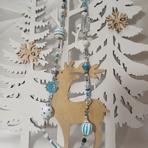 Kék-fehér nyaklánc téli hangulatban - ékszer - nyaklánc - bogyós nyaklánc - Meska.hu