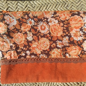 Barna csipkés, virágos neszesszer  - táska & tok - neszesszer - Meska.hu