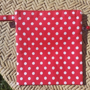 Piros pöttyös álló neszesszer  - táska & tok - neszesszer - Meska.hu