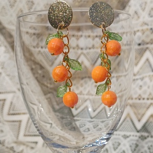 Narancs füzér fülbevaló , Ékszer, Fülbevaló, Lógó fülbevaló, Ékszerkészítés, Gyöngyfűzés, gyöngyhímzés, MESKA
