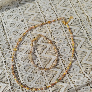 Arany-sárga gyöngyös nyaklánc - ékszer - nyaklánc - gyöngyös nyaklánc - Meska.hu