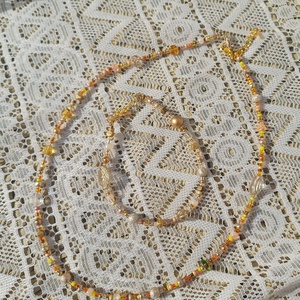 Aranyló karkötő keleties hangulatban - ékszer - karkötő - gyöngyös karkötő - Meska.hu