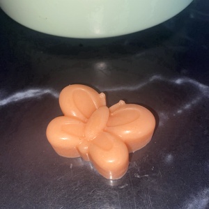 Kecsketej pillangó formaszappan  - Meska.hu