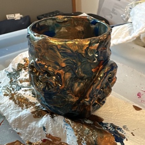 Lombszárny Lak arany és kék akrilfestékkel,gyurmából. LED világítással - otthon & életmód - dekoráció - asztal és polc dekoráció - díszüveg - Meska.hu