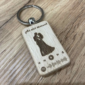 Az első táncunk � egyedi fa kulcstartó Spotify kóddal - Meska.hu