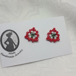 Apró kokárda bedugós fülbevalók - ékszer - fülbevaló - pötty fülbevaló - Meska.hu