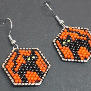Halloween fekete macska fülbevaló, Otthon & Életmód, Dekoráció, Halloween, Halloweeni ékszerek, Gyöngyfűzés, gyöngyhímzés, Ékszerkészítés, MESKA