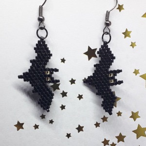 Halloween denevér fülbevaló, Otthon & Életmód, Dekoráció, Halloween, Halloweeni ékszerek, Ékszerkészítés, Gyöngyfűzés, gyöngyhímzés, MESKA