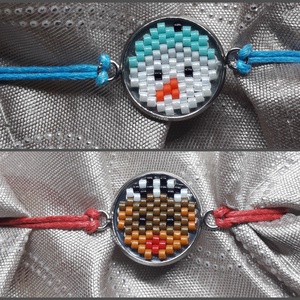 Karácsonyi kis karkötők - ékszer - karkötő - karkötő medállal - Meska.hu