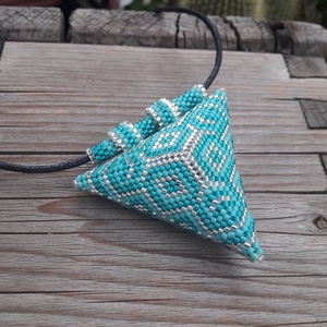 Tenger kék 3D háromszög medál - ékszer - nyaklánc - medálos nyaklánc - Meska.hu