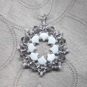 Mandala medál több színben - ékszer - nyaklánc - medálos nyaklánc - Meska.hu