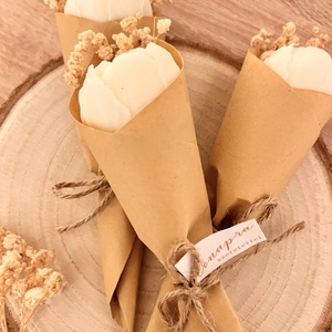 Bazsarózsa formájú szálas illatviasz - Meska.hu