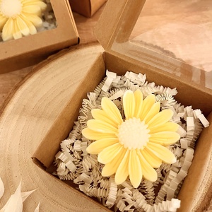 Margaréta illatviasz Nőnapra - otthon & életmód - gyertya, illat, aroma - illatviasz - Meska.hu