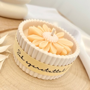 Margaréta díszítésű illatgyertya, Otthon & Életmód, Gyertya, illat, aroma, Gyertya, , MESKA