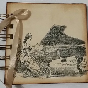 Énekelni tanulok - Napló/album - énekkar - csoportajándék -kotta -  hangjegyek - napi feladataim - énekórák - violin - otthon & életmód - papír, írószer - album & fotóalbum - Meska.hu