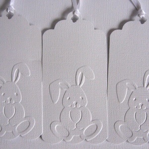 Húsvét - ajándékkísérő nyuszi dombormintával -  asztaldísz , dekoráció, csoportajándék - emlék - egyedi termék - Meska.hu