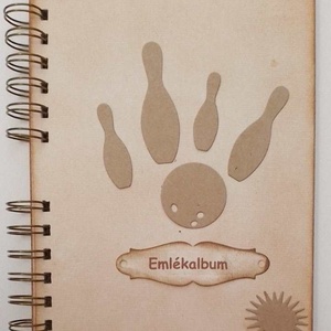 Görkorcsolyázó fiatalok albuma - emlékírás - élménybeszámoló - fiatalok - tervek és elképzelések - emlékmegőrzés -egyedi - otthon & életmód - papír, írószer - album & fotóalbum - Meska.hu