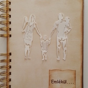 Családi emlékkönyv - emlékmegőrző album - Apa és én - emlék a jövőnek - jelen pillanatai -családi ünnepek ajándéka - otthon & életmód - papír, írószer - album & fotóalbum - Meska.hu