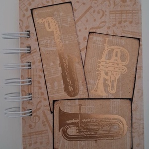 Zenekedvelőknek - zeneiskolásoknak - csopor t  - emlékmegőrző album - fellépés tervezése - örök emlék - autogramgyűjtő - Meska.hu