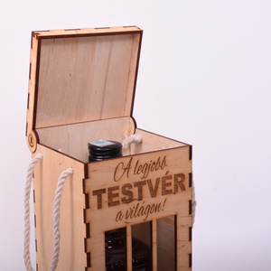 Vicces gravírozott italtartó � börtön - otthon & életmód - konyhafelszerelés, tálalás - italos kellékek - italtartó - Meska.hu