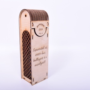 Egyedi gravírozott bortartó, Otthon & Életmód, Konyhafelszerelés, tálalás, Italos kellékek, Boros díszdoboz, Gravírozás, pirográfia, MESKA