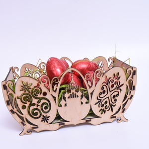 Gravírozott Húsvéti kosár - ünnepi díszek, dekorációk - húsvéti díszek és dekorációk - húsvéti tojástartó - Meska.hu