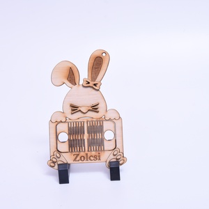 Húsvéti gravírozott pénzátadó nyuszi - ünnepi díszek, dekorációk - húsvéti díszek és dekorációk - húsvéti pénzátadó - Meska.hu