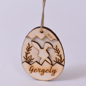 Gravírozott húsvéti tojás névvel - ünnepi díszek, dekorációk - húsvéti díszek és dekorációk - húsvéti tojás, hímestojás - Meska.hu