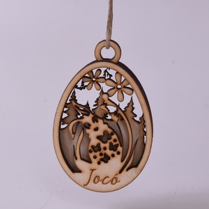 Gravírozott húsvéti tojás névvel, Ünnepi díszek, dekorációk, Húsvéti díszek és dekorációk, Húsvéti tojás, hímestojás, Gravírozás, pirográfia, MESKA