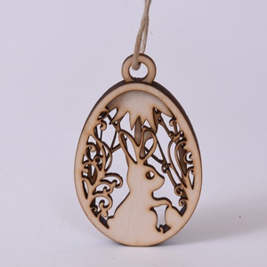 Gravírozott húsvéti tojás névvel - ünnepi díszek, dekorációk - húsvéti díszek és dekorációk - húsvéti tojás, hímestojás - Meska.hu