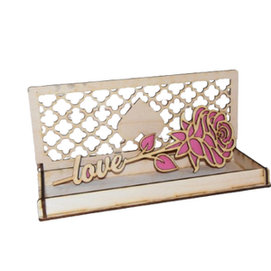 Gravírozott rózsa dobozban, Otthon & Életmód, Dekoráció, Asztal és polc dekoráció, Díszdoboz, Gravírozás, pirográfia, MESKA