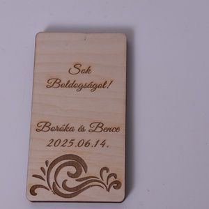 Gravírozott pénzátadó doboz-Esküvőre - esküvő - emlék & ajándék - nászajándék - esküvői pénzátadó doboz - Meska.hu