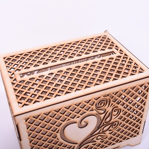 Gravírozott esküvői pénzgyűjtő doboz - esküvő - emlék & ajándék - nászajándék - nászajándék gyűjtők - Meska.hu