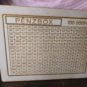 Gravírozott fa persely 100.000.- - otthon & életmód - dekoráció - asztal és polc dekoráció - persely - Meska.hu