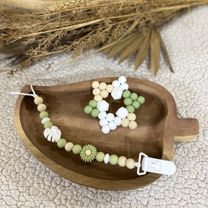 Babaköszöntő box , Baba - mama, Baba játékok, Cumilánc, Csomózás, Gyöngyfűzés, gyöngyhímzés, MESKA