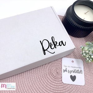 A mi legnagyobb ajándékunk feliratos baba bejelentő body - ruha & divat - babaruha & gyerekruha - body - Meska.hu A mi legnagyobb ajándékunk feliratos baba bejelentő body - ruha & divat - babaruha & gyerekruha - body - Meska.hu