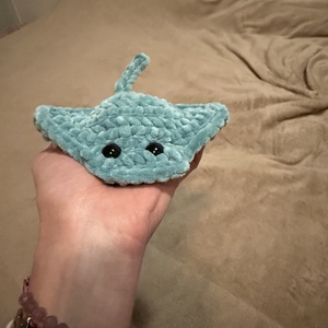 Horgolt baba rája - Meska.hu