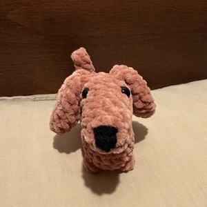 Horgolt tacskó  - játék & sport - plüssállat & játékfigura - kutya - Meska.hu